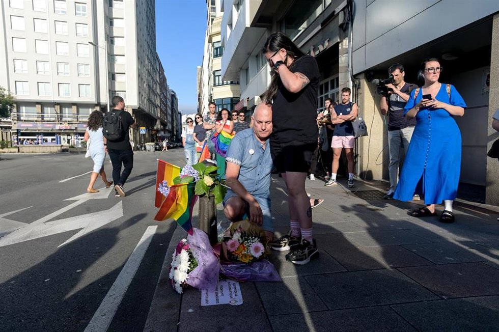 Archivo - Acto en recuerdo de Samuel Luiz promovido por el colectivo LGBTI+ Alas Coruña