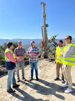Visita a las obras en la carretera JA-8103.