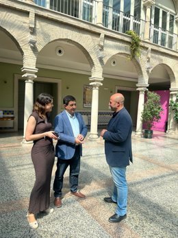 Reyes durante su visita institucional a Cazorla