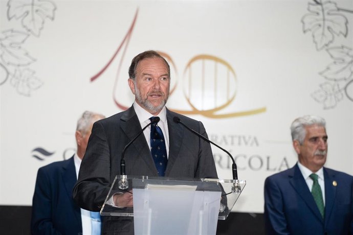 Archivo - El presidente de la FOE y de la Caja Rural del Sur, José Luis García-Palacios. 