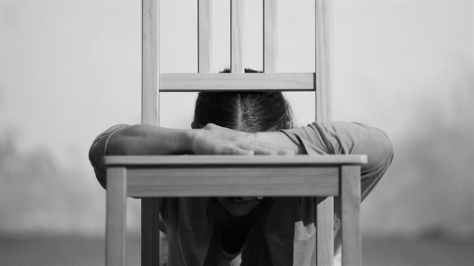 Rocío Molina ha acuñado un lenguaje cimentado en la tradición reinventada de un flamenco que respeta sus esencias y se abraza a las vanguardias. Radicalmente libre, aúna en sus piezas virtuosismo técnico, investigación contemporánea y riesgo conceptual