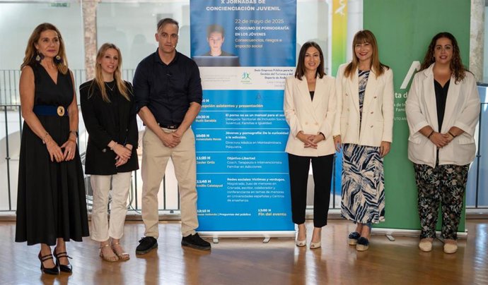 El consumo de pornografía en los jóvenes, sus consecuencias, riesgos e impacto social han centrado las X Jornadas de Concienciación Juvenil, celebradas en Málaga y organizadas por el IAJ, en colaboración con el Centro MonteAlminara.