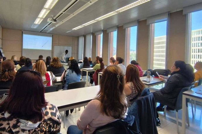 Institució Ibars impulsa el envejecimiento activo y digno con formación en prevención del maltrato