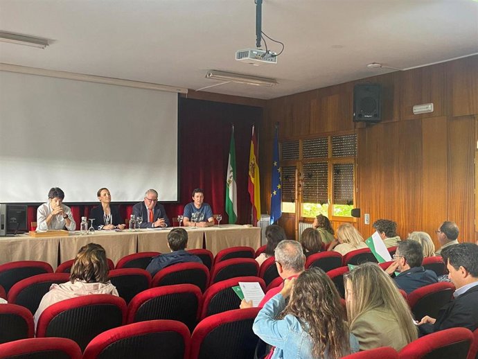 Inauguración del curso 'Retos para una gestión ambiental sostenible'.