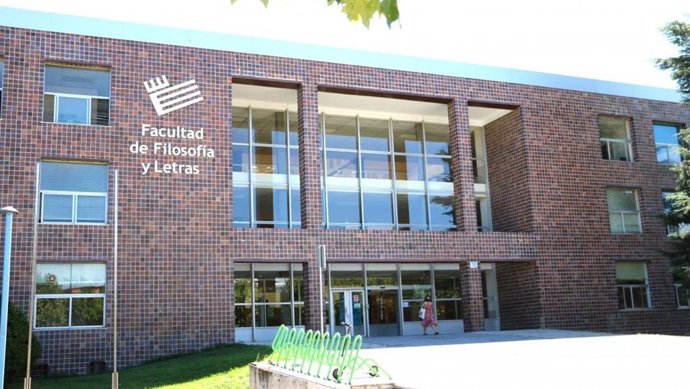 Facultad de Filosofía y Letras de la Universidad de León, que acogerá el seminario ‘Humanidades Digitales y Literatura del Siglo de Oro’.