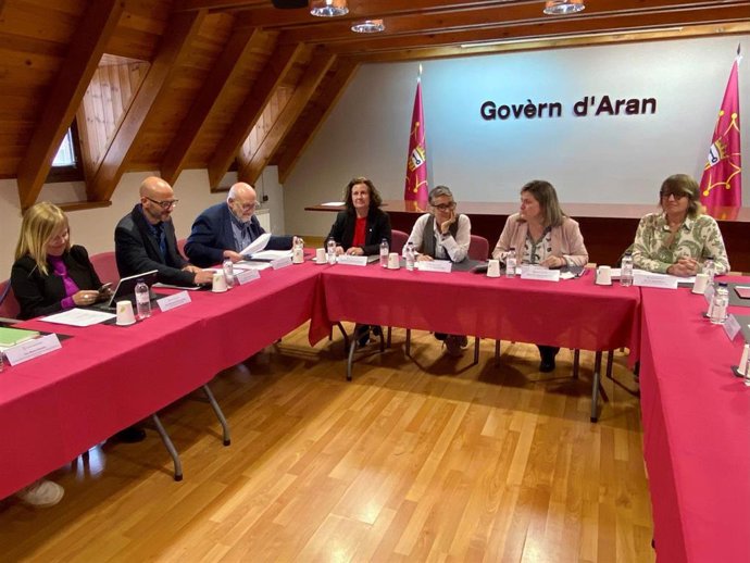 Reunión de la consellera Olga Pané con el Conselh Generau d'Aran