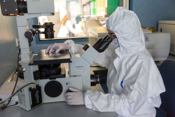 Laboratorio. Clínica. Investigación. Biomedicina. Científico. Investigador.