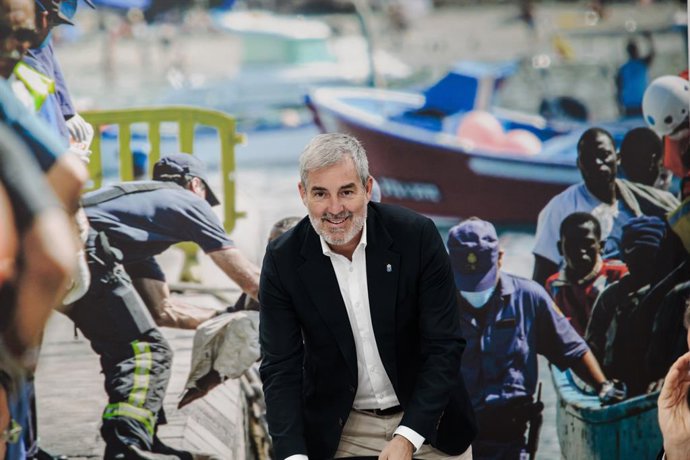 Archivo - Arquivo - O Presidente das Ilhas Canárias, Fernando Clavijo, durante uma reunião com oito ONGs, na Delegação do Governo Regional das Ilhas Canárias em Madri, em 5 de setembro de 2024, em Madri (Espanha). Clavijo se reuniu com diferentes ONGs par