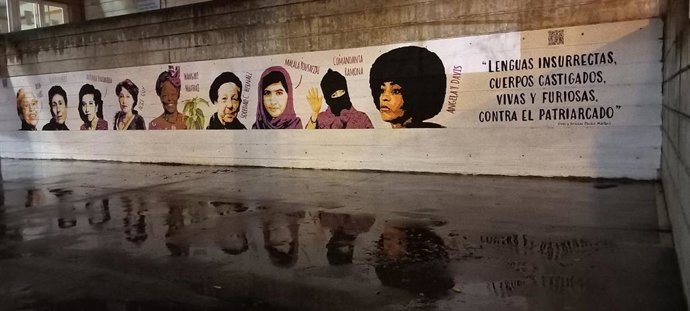 Mural de mujeres en el Campus de Cuenca.