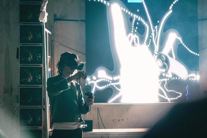 Exposición Devenir Urdimbre.