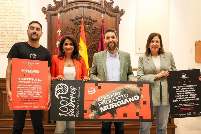 Presentación del festival ‘Acho Burger Land’, que se celebrará en Lorca del 29 de mayo al 1 de junio