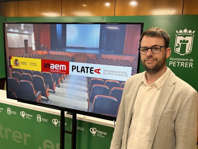 Fotografía de Fernando Portillo, concejal de Cultura del Ayuntamiento de Petrer