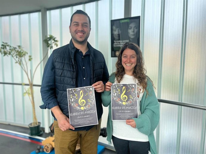 Jesús Pena Costas junto a Ana Cañas, concejala de Cultura del Ayuntamiento.