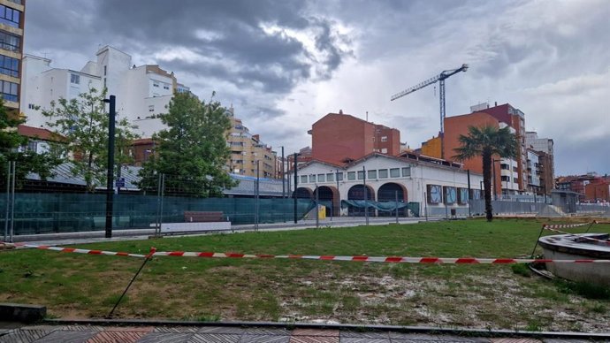 Imagen de los trabajos que se han llevado a cabo en el entorno de FEVE en León capital