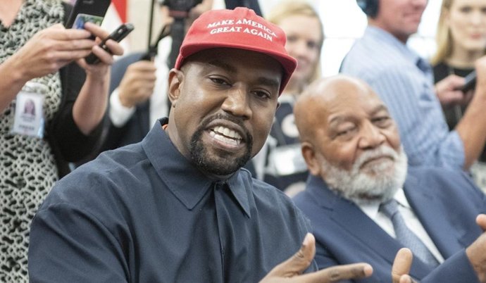 Kanye West dice que ya no es antisemita y pide perdón por "el dolor causado"