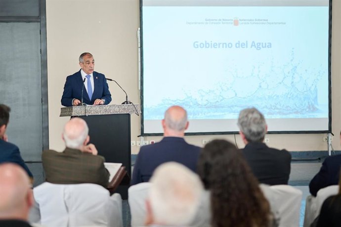 El consejero Chivite en un momento de su intervención