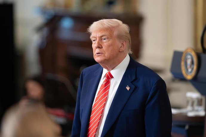 WASHINGTON, May 8, 2025  -- U.S. President Donald Trump attends a celebration of military mothers at the White House in Washington, D.C., the United States, on May 8, 2025. Trump on Thursday announced at the White House that the United States and Britain 