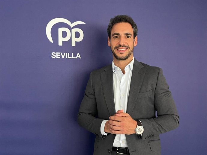 El secretario general del PP de Sevilla, Agustín Aguilera.