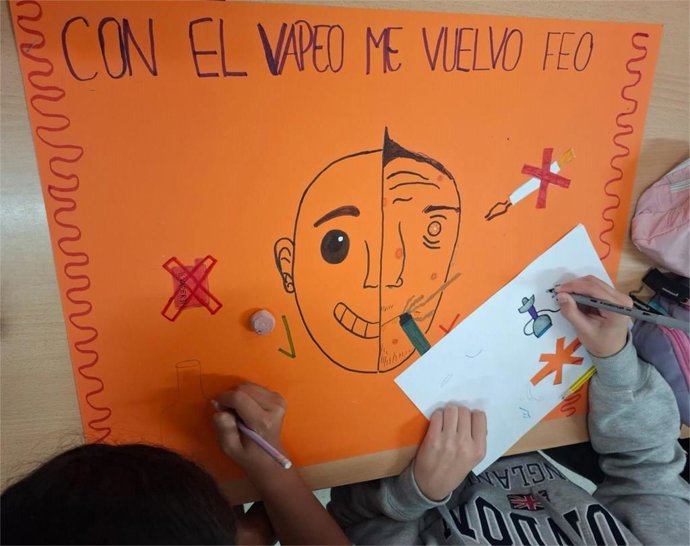 Alumnos de Rincón de la Victoria en un taller de prevención del uso del vaper.