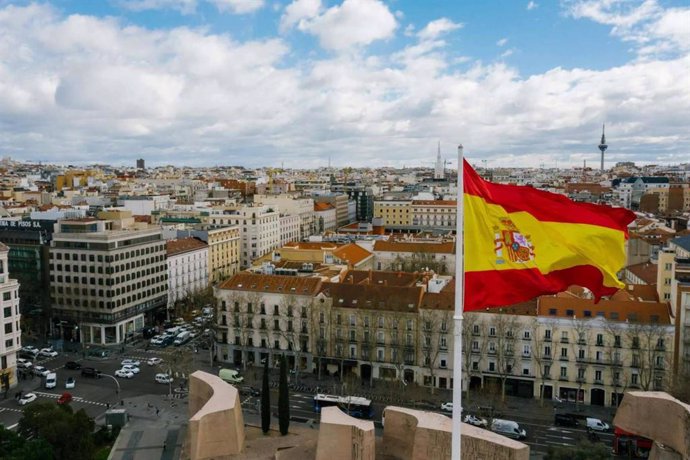 Legalcity analiza el nuevo reglamento de extranjería