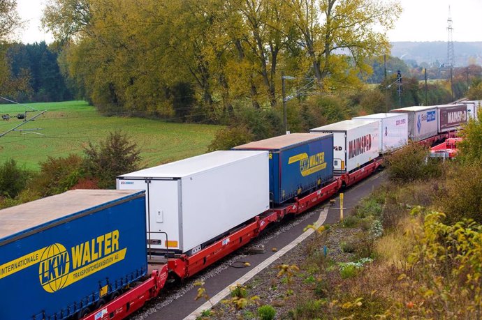Un tren de mercaderies