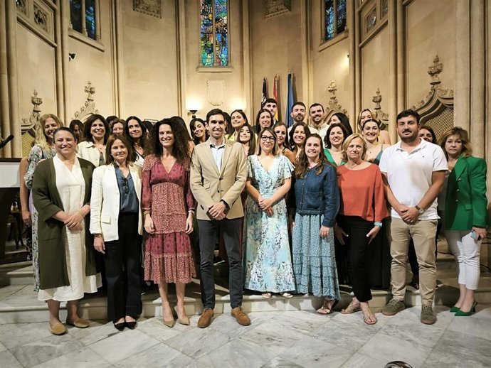 Un total de 17 residentes de enfermería familias y comunitaria completan la formación en Mallorca.