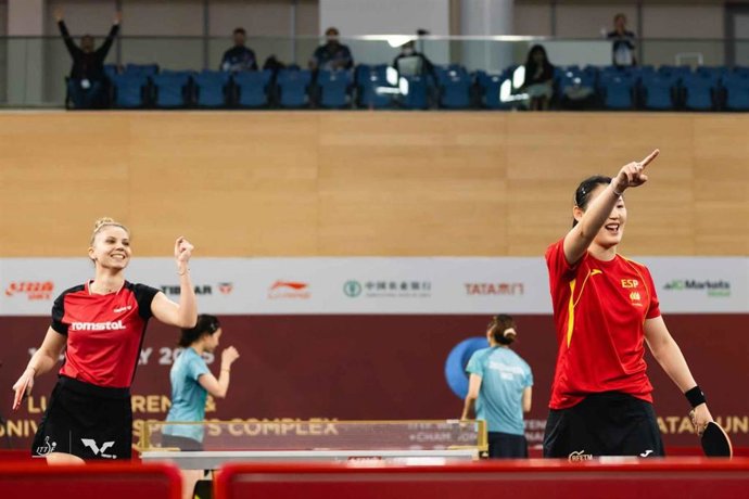 España cierra el Mundial de tenis de mesa con tres parejas entre las ocho mejores del mundo