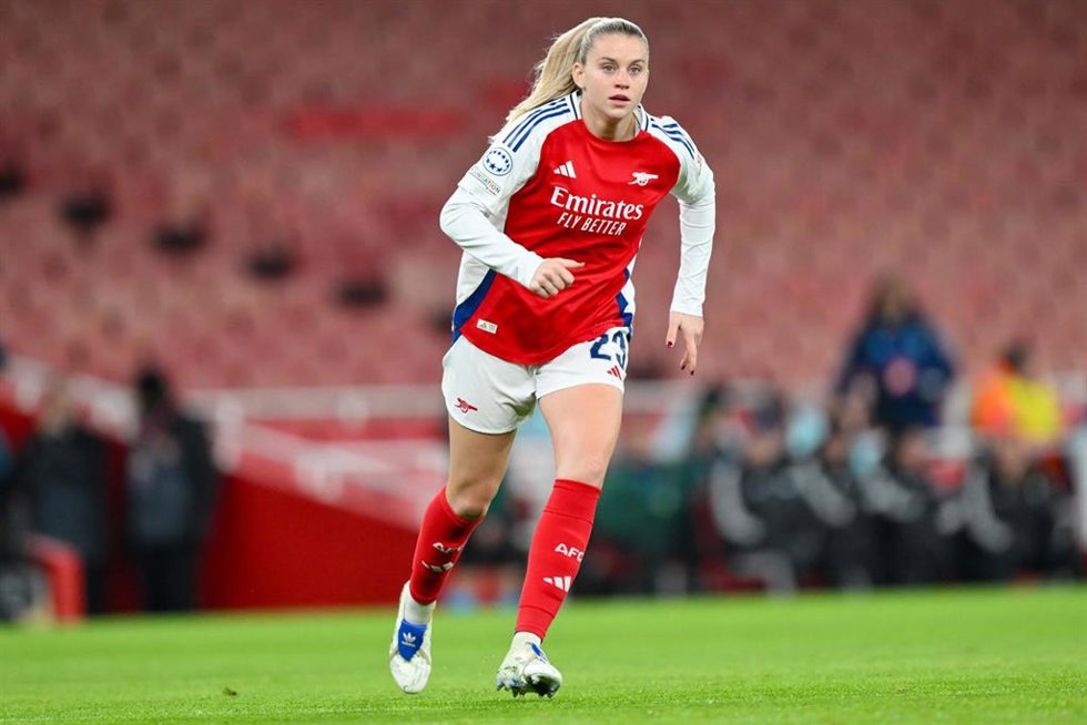 Archivo - Arsenal forward Alessia Russo during the UEFA Women's Champions, Group stage, Matchday 4 football match between Arsenal FC and Juventus FC on 21 November 2024 at the Emirates Stadium in London, England - Photo Simon Traylen / ProSportsImages /