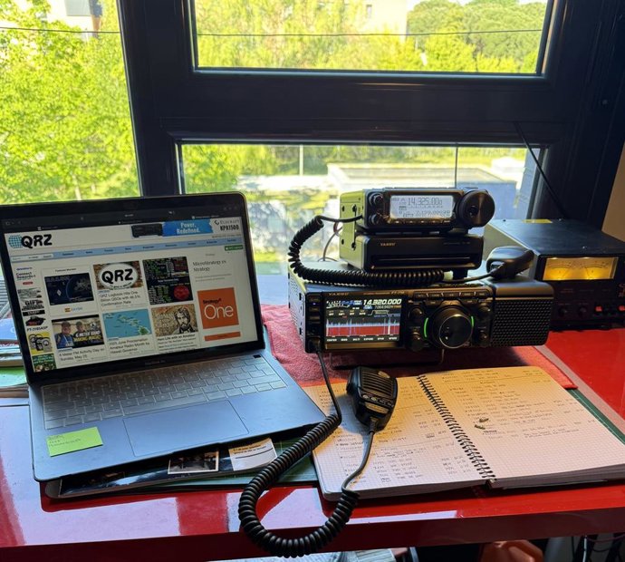 Equipos de radioaficionado.