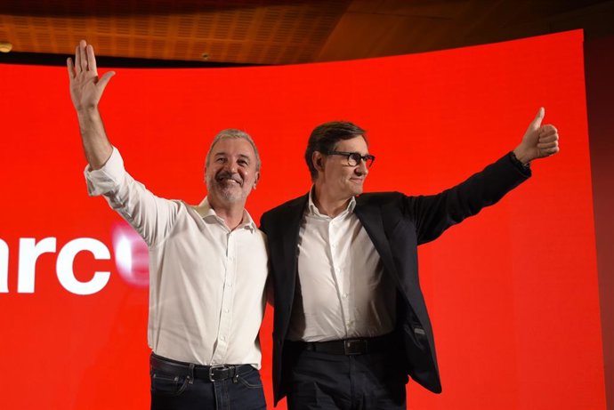 L'alcalde de Barcelona, Jaume Collboni, amb el president de la Generalitat, Salvador Illa