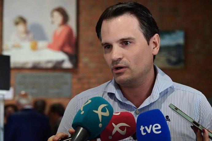 Archivo - El consejero de Presidencia, Interior y Diálogo Social, Abel Bautista, en una imagen de archivo