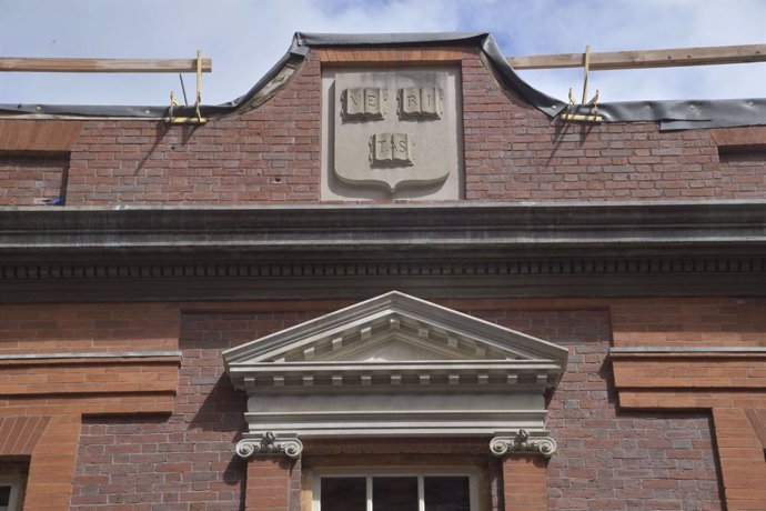 May 24, 2025, Cambridge, Ma, USA: Harvard University, details, and street scenes, days before graduation during a period of punitive measures by the Trump Administration to ban foreign students and deny governments grants for research including medical an