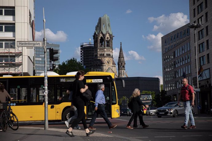 May 20, 2025, Berlin, Hamburg, Germany: The European Union slashed its economic outlook for Germany, projecting stagnation in 2025 instead of the modest growth it had previously forecast, as global uncertainty, trade tensions, and weak investment weigh he