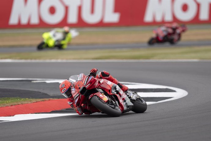 93 MARQUEZ Marc (spa), Ducati Lenovo Team, Desmosedici GP25, action during the 2025 MotoGP Tissot Grand Prix of the United Kingdom on the Silverstone Circuit from May 23 to 25, 2025, in Silverstone, United Kingdom - Photo Studio Milagro / DPPI