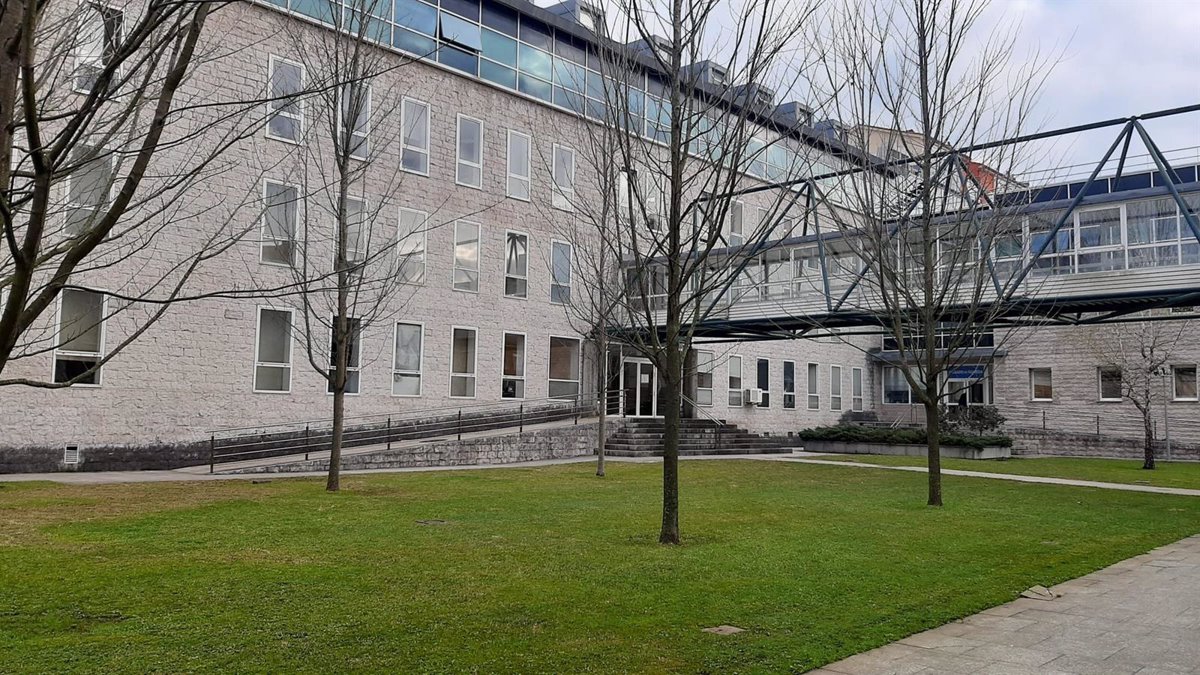 Piden cinco años de cárcel a un acusado de agredir sexualmente a una compañera de piso cuando estaba bebida