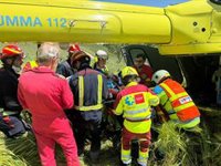 Grave un motorista al salirse de la vía y caer por un terraplén de 15 metros en Olmedo de las Fuentes