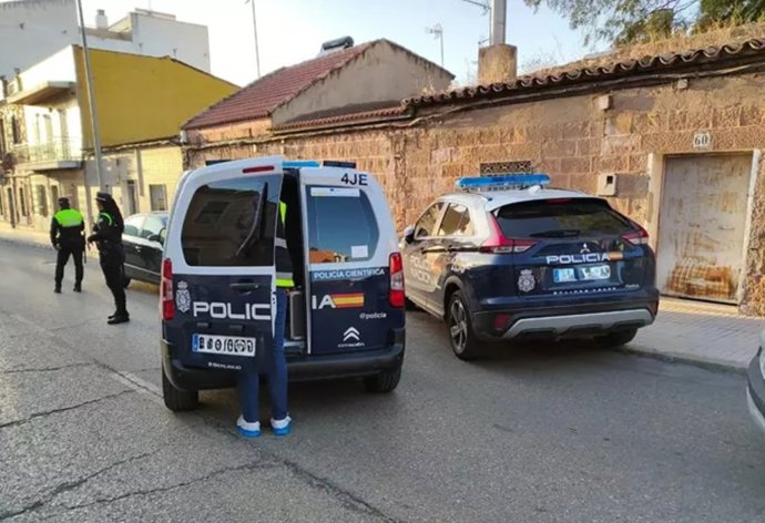 Archivo - Vehículos policiales. Imagen de archivo
