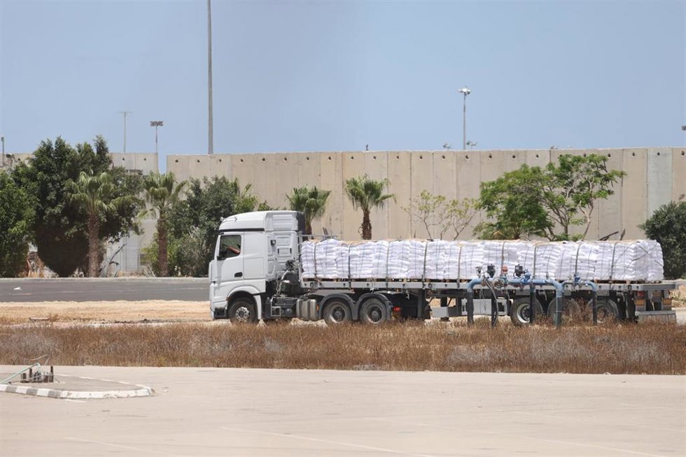 Camión en el paso fronterizo de Kerem Shalom