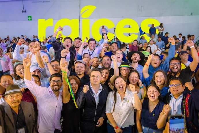 Asamblea constituyente del partido Raíces en Guatemala