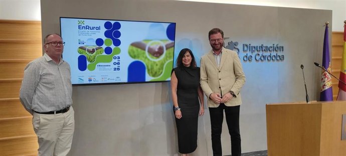 (Desde Izda.) Adame, Esteo Y Martín, En La Presentación Del I Encuentro De Asociaciones Empresariales Locales Del Mundo Rural.