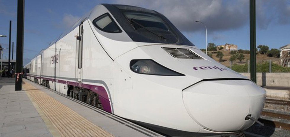 Archivo - Imagen de archivo del Tren de modelo alvia. 