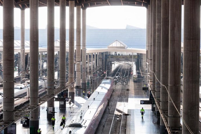 Archivo - La estación de tren de Atocha
