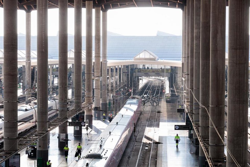 Archivo - La estación de tren de Atocha