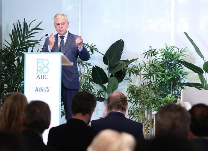El alcalde de Sevilla, José Luis Sanz, protagoniza un foro Informativo en Madrid organizado por ABC.
