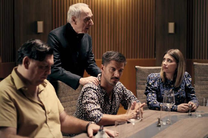Terapia, vino y un asesinato en el enigmático tráiler de Matices, la nueva serie española de SkyShowtime