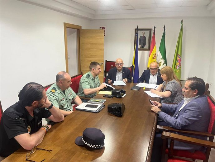 Reunión constitutiva de la Junta Local de Seguridad en Jamilena.