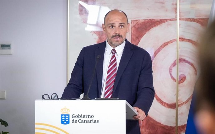 El portavoz del Gobierno de Canarias, Alfonso Cabello
