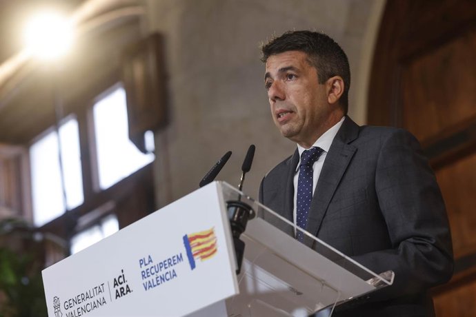 El president de la Generalitat, Carlos Mazón, en una imatge d'arxiu al Palau de la Generalitat