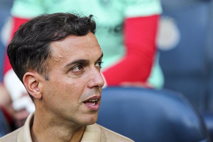 Borja Jimenez, head coach of Leganes, looks on during the Spanish league, LaLiga EA Sports, football match played between Villarreal CF and CD Leganes at La Ceramica stadium on May 14, 2025, in Villarreal, Spain.