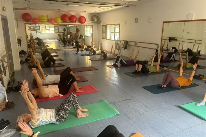 Alcalá celebra en junio exposiciones y abre los plazos de inscripción para talleres de la Universidad Popular.